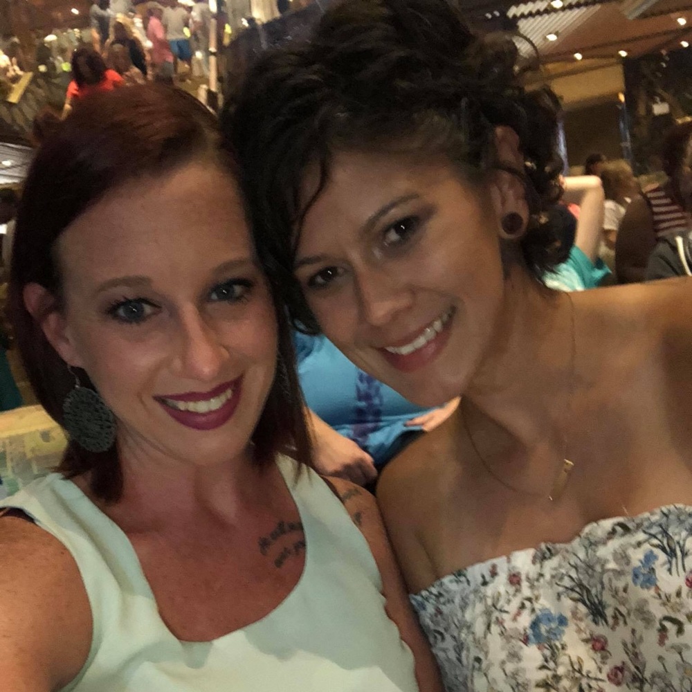 Meet your Posher, April